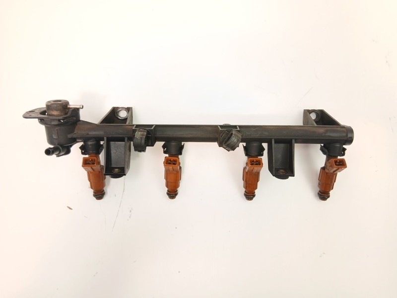 Recambio de inyectores juego para peugeot 406 (8b) 2.0 16v referencia OEM IAM 1984C4 0280155803 