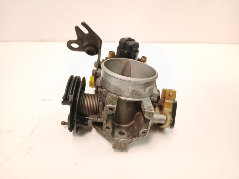 Recambio de caja mariposa para peugeot 406 (8b) 2.0 16v referencia OEM IAM 1635C9  