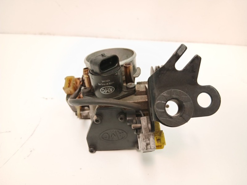 Recambio de caja mariposa para peugeot 406 (8b) 2.0 16v referencia OEM IAM 1635C9  