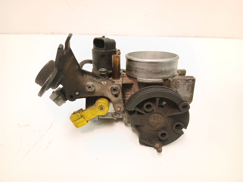 Recambio de caja mariposa para peugeot 406 (8b) 2.0 16v referencia OEM IAM 1635C9  