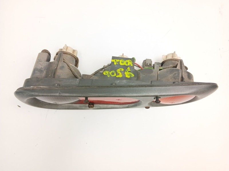 Recambio de piloto trasero derecho paragolpes para nissan terrano ii (r20) 2.7 tdi 4wd referencia OEM IAM 265500X201  