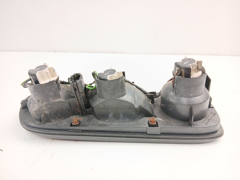 Recambio de piloto trasero derecho paragolpes para nissan terrano ii (r20) 2.7 tdi 4wd referencia OEM IAM 265500X201  