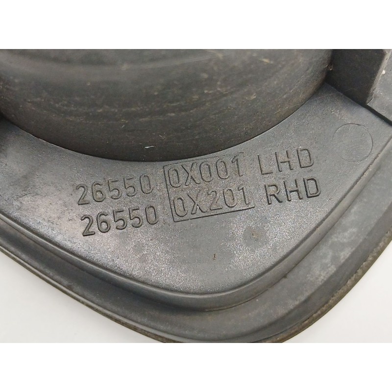 Recambio de piloto trasero derecho paragolpes para nissan terrano ii (r20) 2.7 tdi 4wd referencia OEM IAM 265500X201  