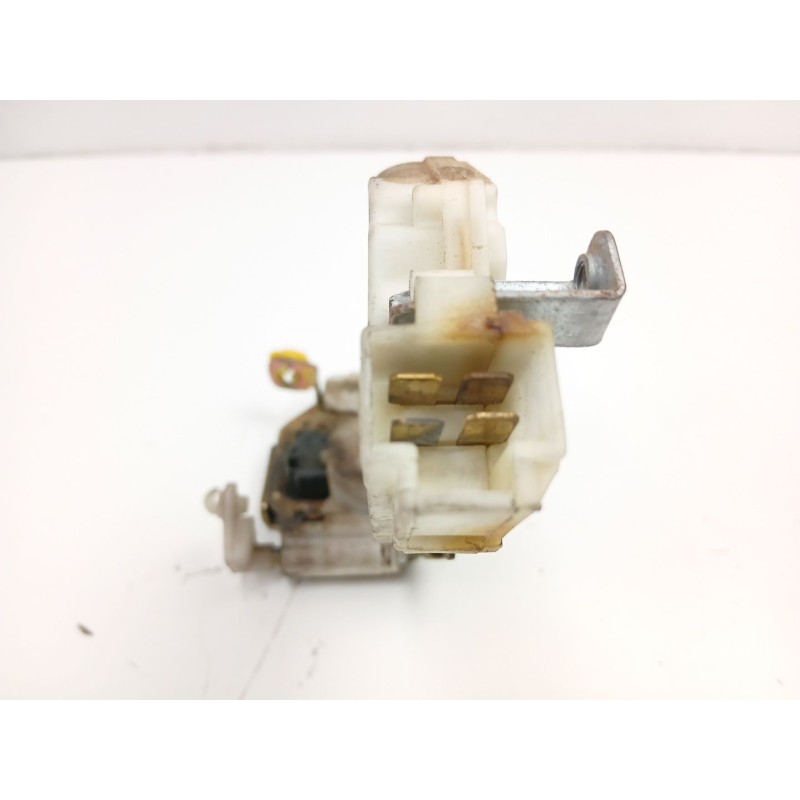 Recambio de cerradura puerta delantera derecha para nissan terrano ii (r20) 2.7 tdi 4wd referencia OEM IAM 805000X000  