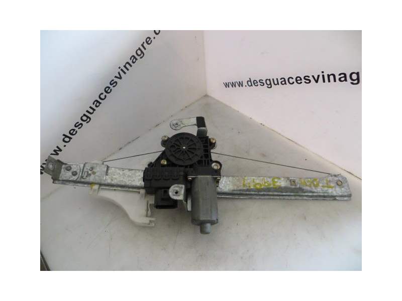 Recambio de elevalunas trasero derecho para ford mondeo 2.0 td /d6ba referencia OEM IAM CONFORD  