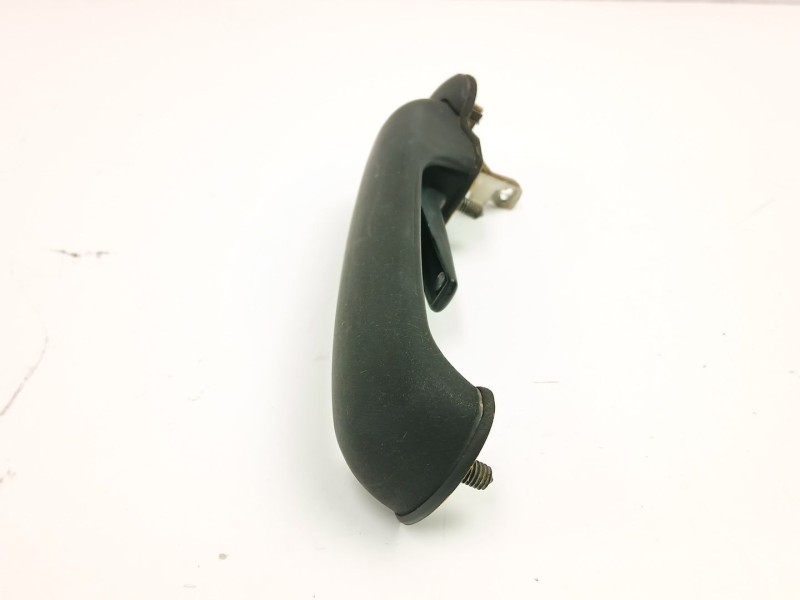 Recambio de manilla delantera derecha para nissan terrano ii (r20) 2.7 tdi 4wd referencia OEM IAM 806067F000  