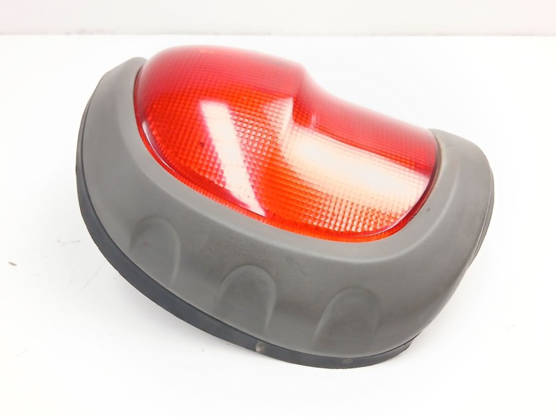 Recambio de piloto trasero izquierdo para nissan terrano ii (r20) 2.7 tdi 4wd referencia OEM IAM 268550X000  