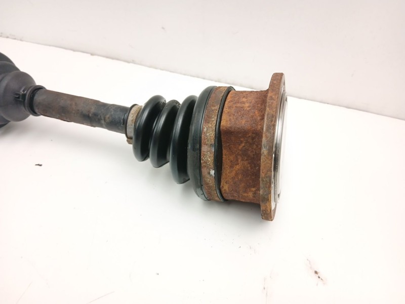 Recambio de transmision delantera izquierda para nissan terrano ii (r20) 2.7 tdi 4wd referencia OEM IAM 391007F00A  