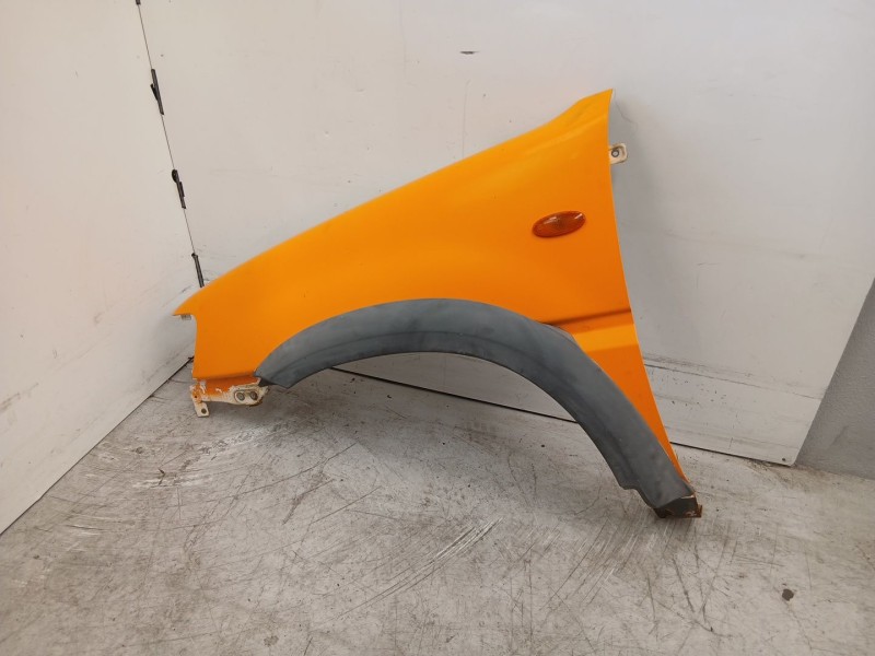 Recambio de aleta delantera izquierda para nissan terrano ii (r20) 2.7 tdi 4wd referencia OEM IAM 631010X830  