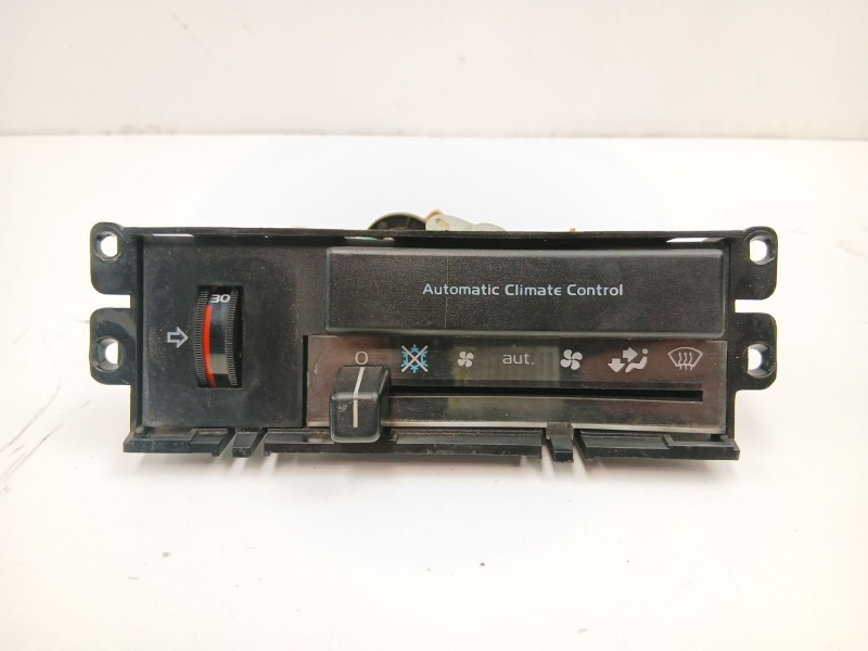Recambio de mandos calefaccion aire para volvo 760 (704, 764) 2.8 referencia OEM IAM 16050149  