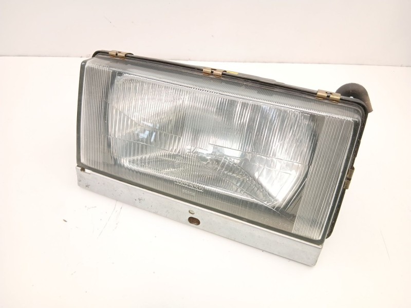 Recambio de faro derecho para volvo 760 (704, 764) 2.8 referencia OEM IAM 1321650 0301023310 