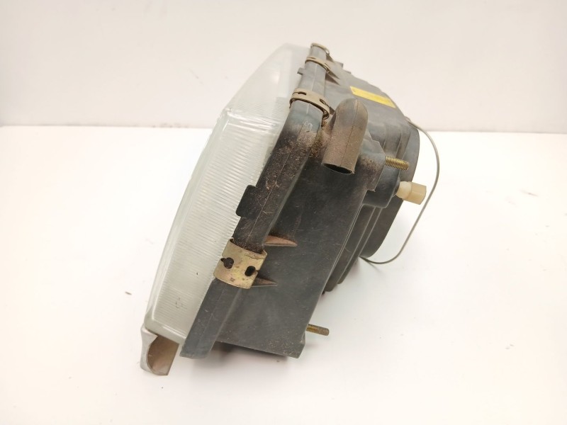 Recambio de faro derecho para volvo 760 (704, 764) 2.8 referencia OEM IAM 1321650 0301023310 