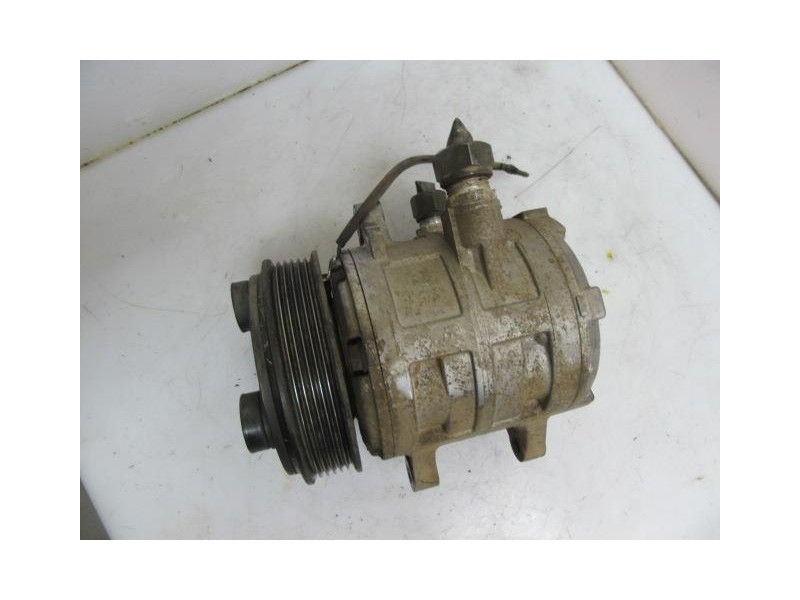 Recambio de aire acondicionado : suzuki vitara : 1.9 td [1999] para suzuki vitara 1.9 td referencia OEM IAM 863A313168  