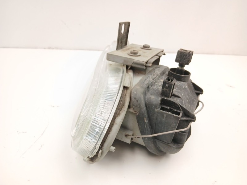Recambio de antiniebla derecho para peugeot 406 (8b) 2.1 td 12v referencia OEM IAM 6205N3  