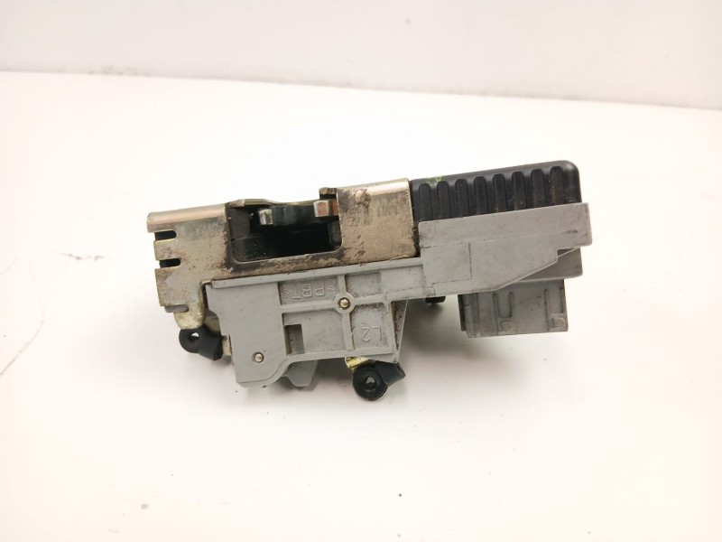 Recambio de cerradura puerta delantera izquierda para peugeot 406 (8b) 2.1 td 12v referencia OEM IAM 9135H1  