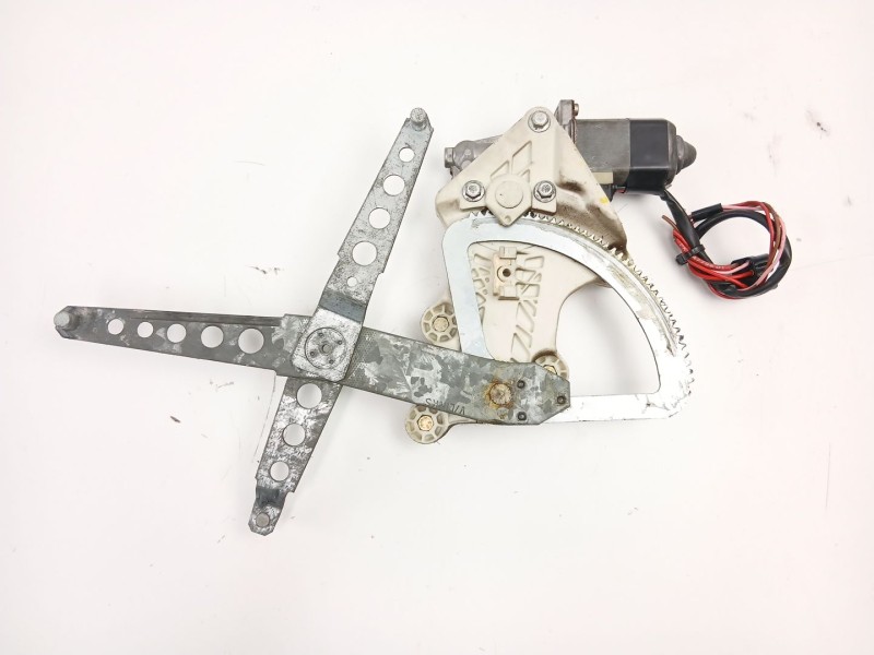 Recambio de elevalunas trasero izquierdo para volvo 760 (704, 764) 2.8 referencia OEM IAM 1334435  
