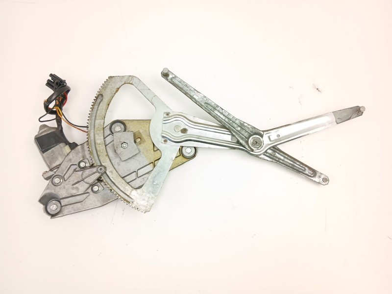 Recambio de elevalunas delantero izquierdo para volvo 760 (704, 764) 2.8 referencia OEM IAM 1380911  