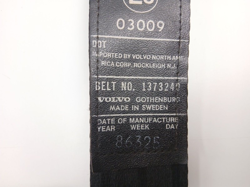 Recambio de cinturon seguridad delantero izquierdo para volvo 760 (704, 764) 2.8 referencia OEM IAM 1373240  