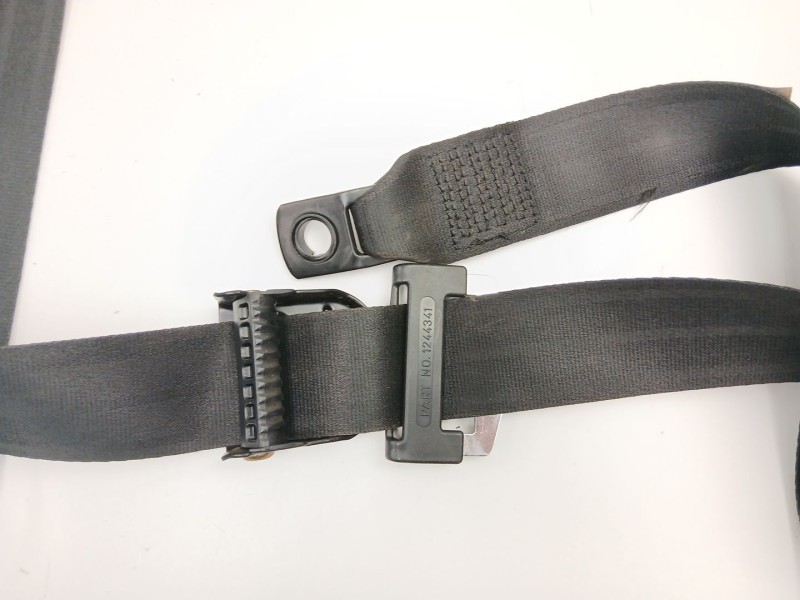 Recambio de cinturon seguridad delantero derecho para volvo 760 (704, 764) 2.8 referencia OEM IAM 1373241  