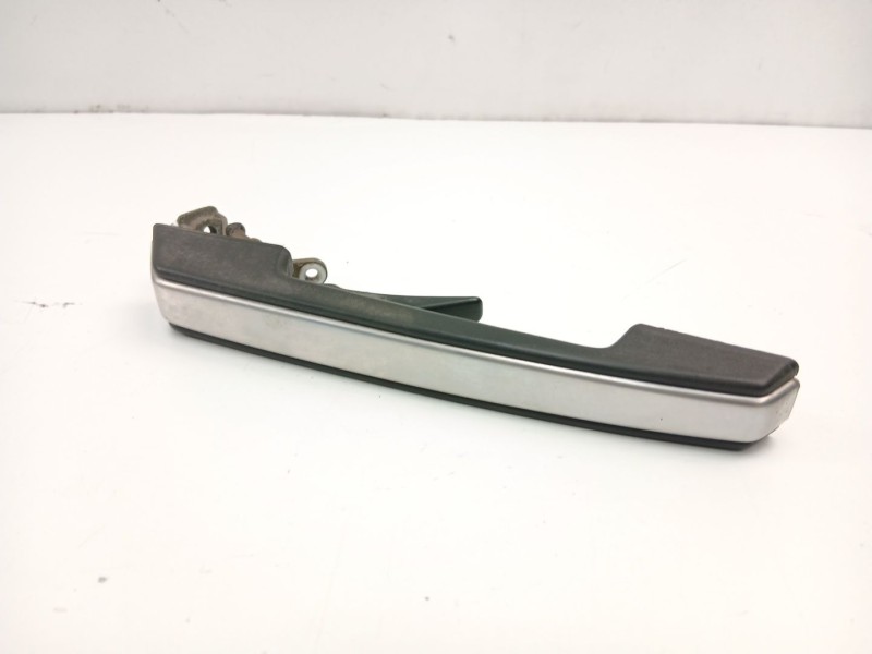 Recambio de manilla trasera derecha para volvo 760 (704, 764) 2.8 referencia OEM IAM 6846645  