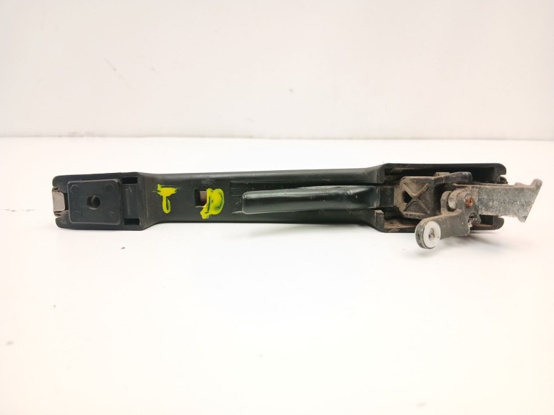 Recambio de manilla trasera derecha para volvo 760 (704, 764) 2.8 referencia OEM IAM 6846645  
