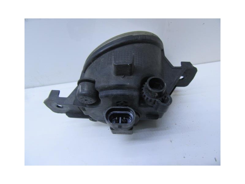 Recambio de antiniebla dcho. : renault laguna : 1.9 dci (119,64cv) [2003] para renault laguna 1.9 dci referencia OEM IAM   