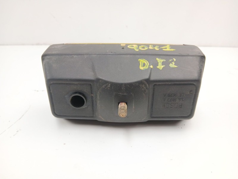 Recambio de antiniebla izquierdo para volvo 760 (704, 764) 2.8 referencia OEM IAM 1369339  