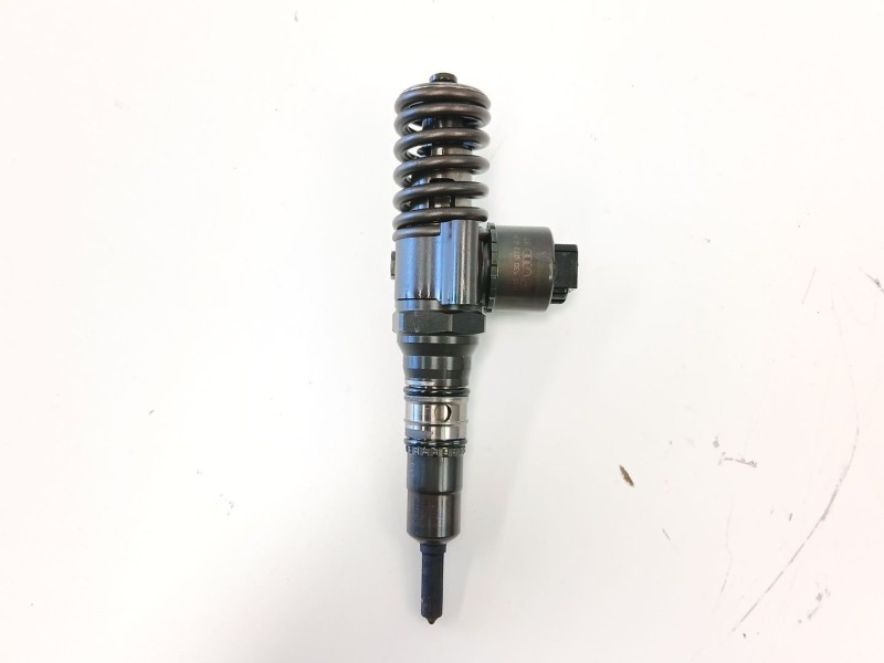Recambio de inyectores juego para volkswagen golf v (1k1) 2.0 tdi 16v referencia OEM IAM 03G130073G 0414720404 