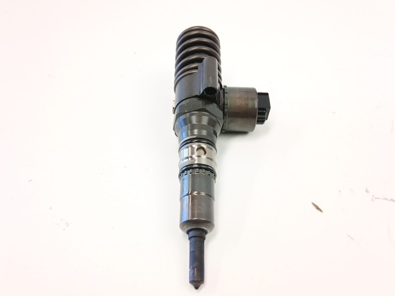 Recambio de inyectores juego para volkswagen golf v (1k1) 2.0 tdi 16v referencia OEM IAM 03G130073G 0414720404 