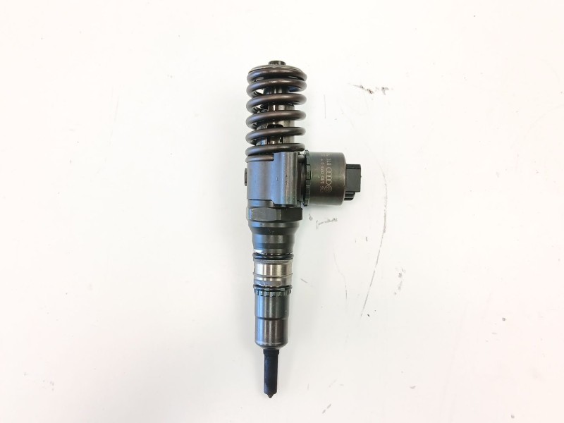 Recambio de inyectores juego para volkswagen golf v (1k1) 2.0 tdi 16v referencia OEM IAM 03G130073G 0414720404 