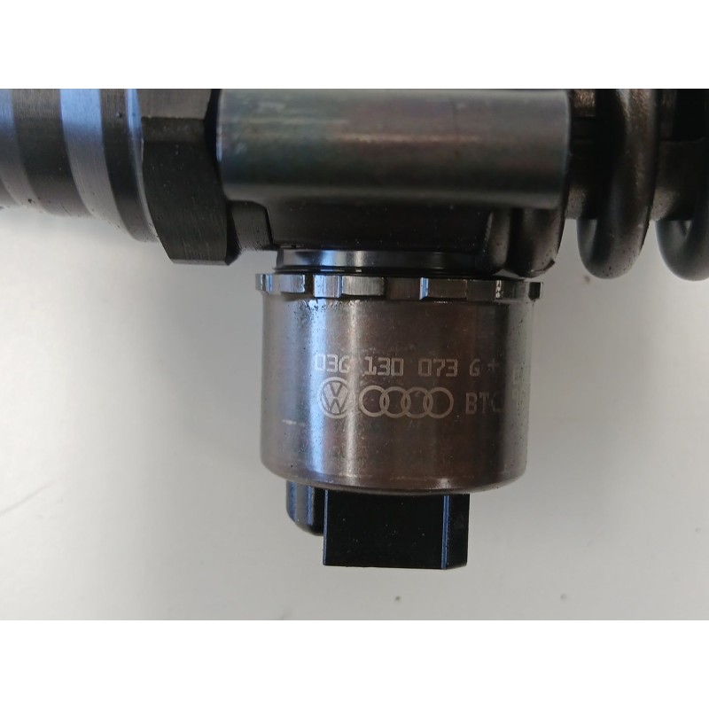 Recambio de inyectores juego para volkswagen golf v (1k1) 2.0 tdi 16v referencia OEM IAM 03G130073G 0414720404 