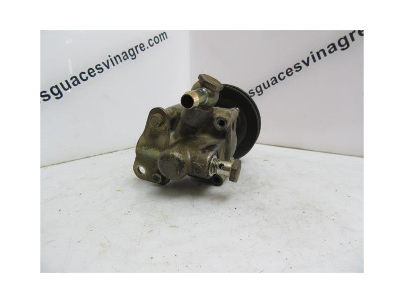 Recambio de bomba dirección : nissan trade : 2.0 d (64,58cv) 4p [1994] para nissan trade 2.0 d referencia OEM IAM 6096338  