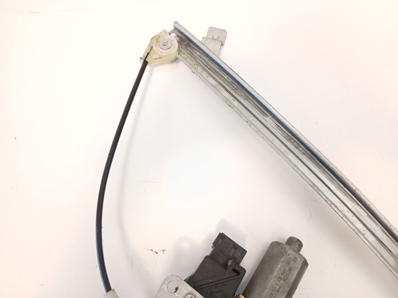 Recambio de elevalunas delantero izquierdo para peugeot 406 (8b) 2.1 td 12v referencia OEM IAM 9221F0  