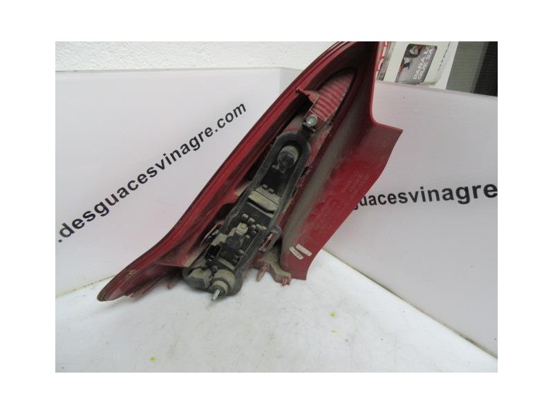 Recambio de piloto trasero dch. : citroen c 4 : 1.6 g (108,77cv) 3p [2006] para citroen c 4 1.6 g referencia OEM IAM   