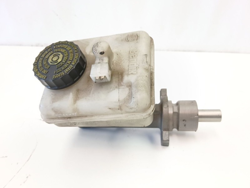Recambio de bomba de freno para peugeot 406 (8b) 2.1 td 12v referencia OEM IAM 4601E9  