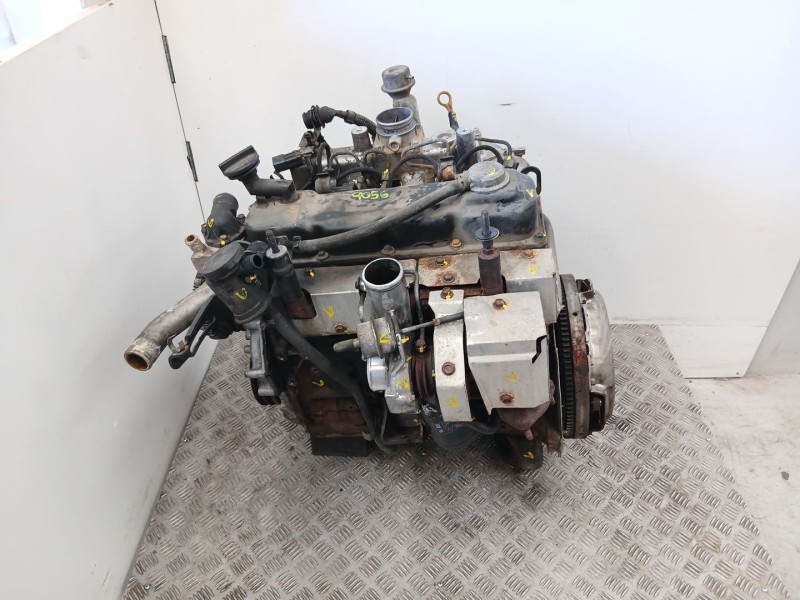 Recambio de motor turbo diesel para nissan terrano ii (r20) 2.7 tdi 4wd referencia OEM IAM TD27  
