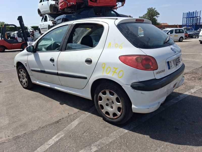 Recambio de carroceria para peugeot 206 hatchback (2a/c) 1.4 hdi eco 70 referencia OEM IAM   
