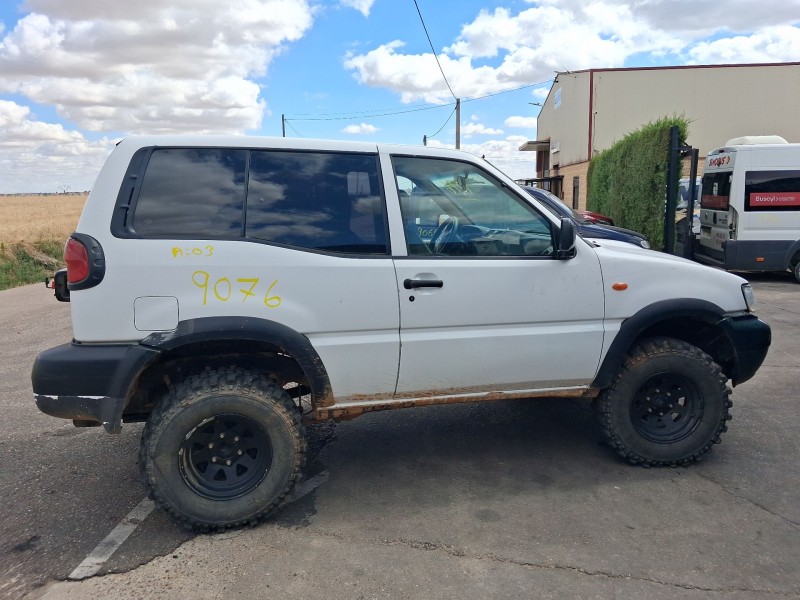 Recambio de carroceria para nissan terrano ii (r20) 2.7 tdi 4wd referencia OEM IAM   