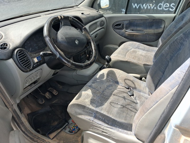 Recambio de carroceria para renault scénic i monospace (ja0/1_, fa0_) 1.9 dci rx4 referencia OEM IAM   