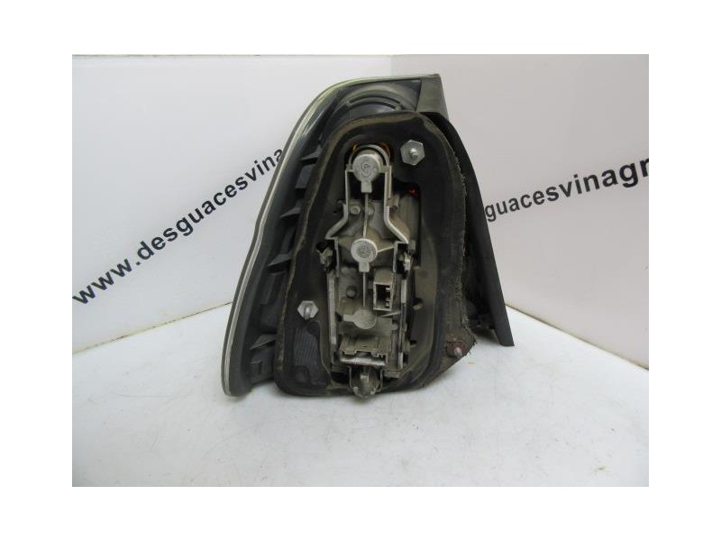 Recambio de piloto trasero dch. : bmw 320 : 2.0 td (150cv) [2002] para bmw  320 2.0 td referencia OEM IAM   