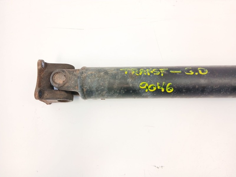 Recambio de transmision central delantera para nissan terrano ii (r20) 2.7 tdi 4wd referencia OEM IAM 372002X800  