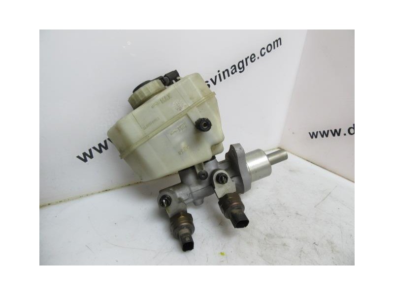 Recambio de bomba de freno : bmw 320 : 2.0 td (150cv) [2002] para bmw  320 2.0 td referencia OEM IAM   