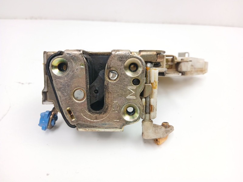 Recambio de cerradura puerta delantera izquierda para nissan terrano ii (r20) 2.7 tdi 4wd referencia OEM IAM 805010F415  