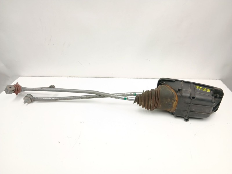 Recambio de palanca cambio manual para seat exeo berlina (3r2) sport referencia OEM IAM 8E0711025 4F0711025 8E0711290