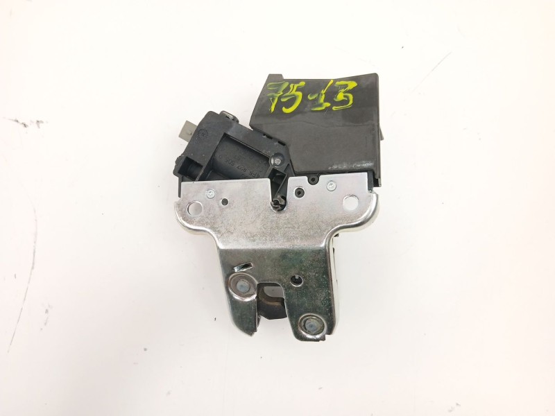 Recambio de cerradura maletero / porton para seat exeo berlina (3r2) sport referencia OEM IAM 4F5827505D  