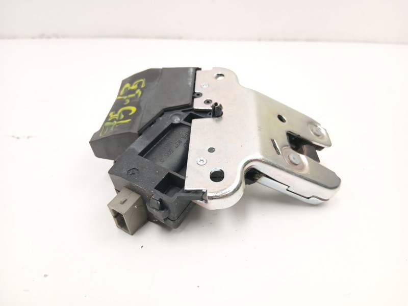 Recambio de cerradura maletero / porton para seat exeo berlina (3r2) sport referencia OEM IAM 4F5827505D  