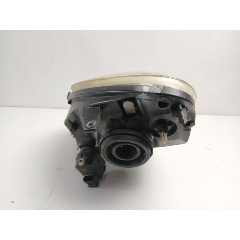 Recambio de faro derecho para renault kangoo express (fc0/1_) 1.5 dci (fc07, fc1r) referencia OEM IAM 8200150617  