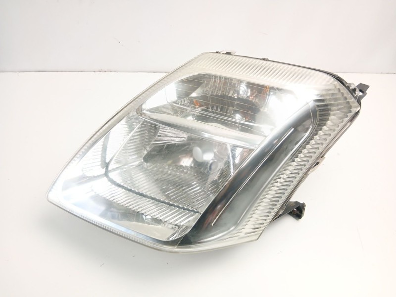Recambio de faro izquierdo para citroën c2 (jm_) 1.4 hdi referencia OEM IAM 620870  
