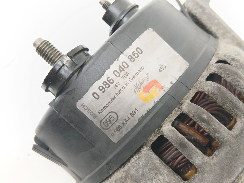 Recambio de alternador para nissan terrano ii (r20) 2.7 tdi 4wd referencia OEM IAM 231007F001 0986040850 