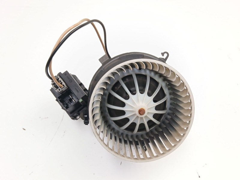 Recambio de motor calefaccion para opel astra j (p10) 1.7 cdti (68) referencia OEM IAM 13276230 U7253002 